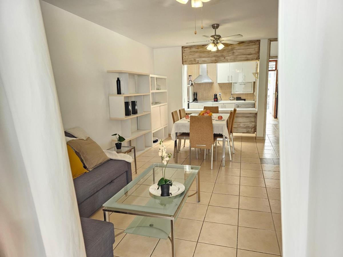 Holidays Beach & Pool ,Aircond , Las Americas อาโรนา ภายนอก รูปภาพ