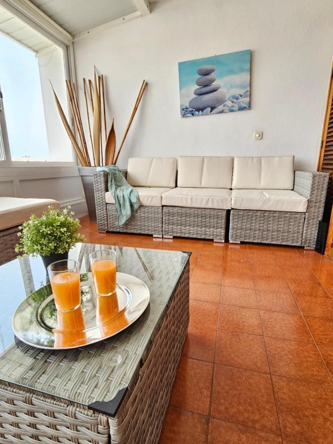 Holidays Beach & Pool ,Aircond , Las Americas อาโรนา ภายนอก รูปภาพ